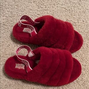 UGG plus slippers size 8